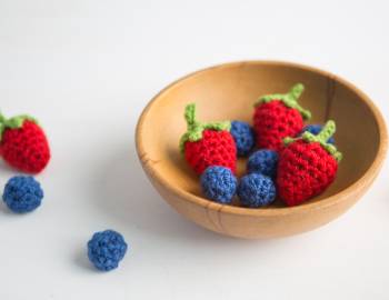 Crocheted Strawberries and Blueberries