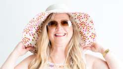 Ashley Nickels teaches you how to make a summer hat. This is a great summer craft sewing class for new sewers and for anyone who wants a summer hat.